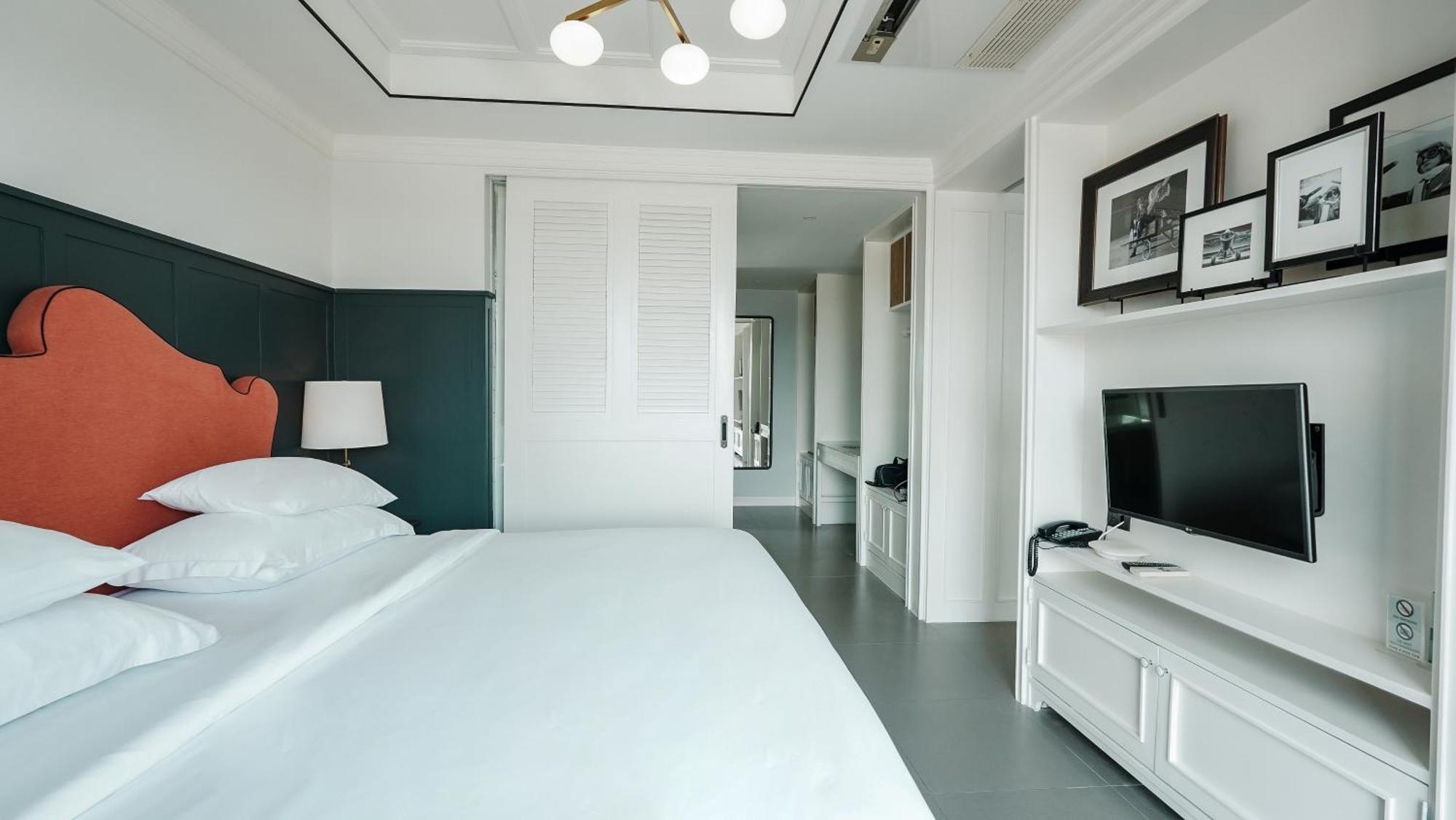One-Bedroom Suite